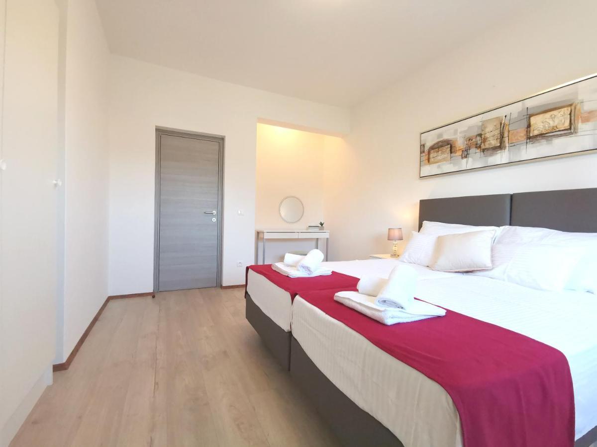 Apartment Pineta With Terrace & Park Wood View بولا المظهر الخارجي الصورة