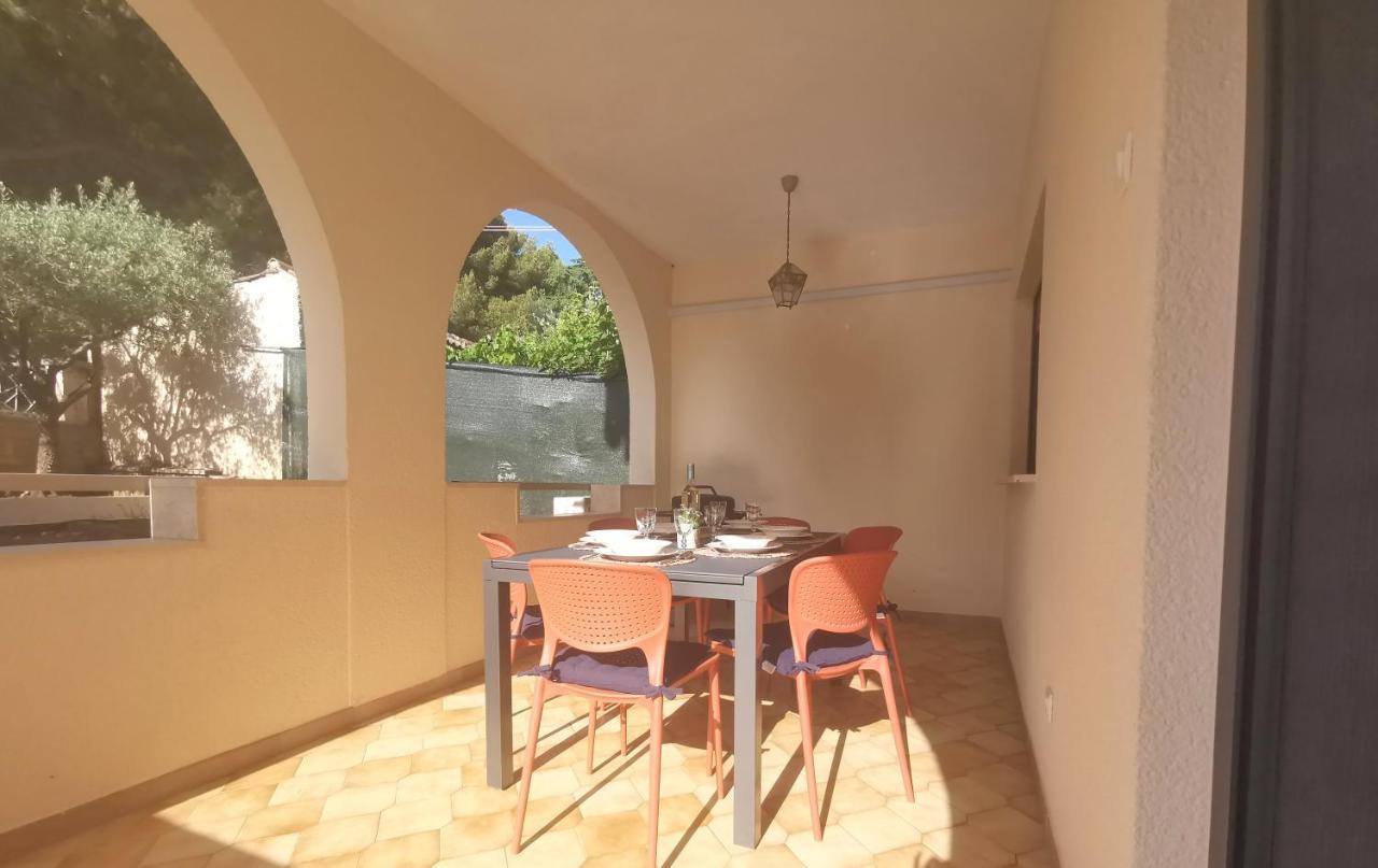 Apartment Pineta With Terrace & Park Wood View بولا المظهر الخارجي الصورة